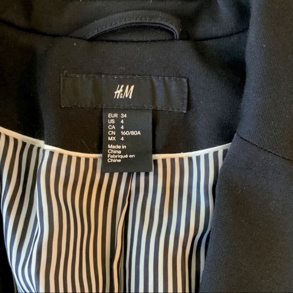H&M Black Blazer - Picture 5 of 8